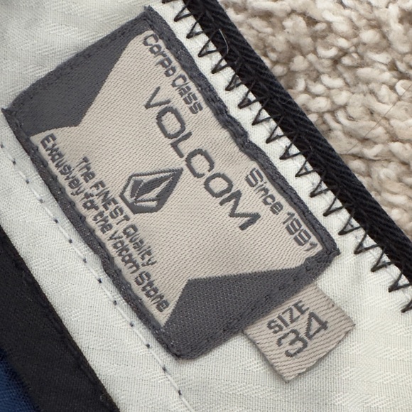 Volcom Corpo class Men's black Shorts size 34 - Picture 4 of 7